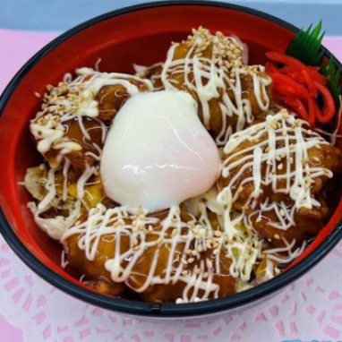 学生食堂で「100円メニュー」を提供